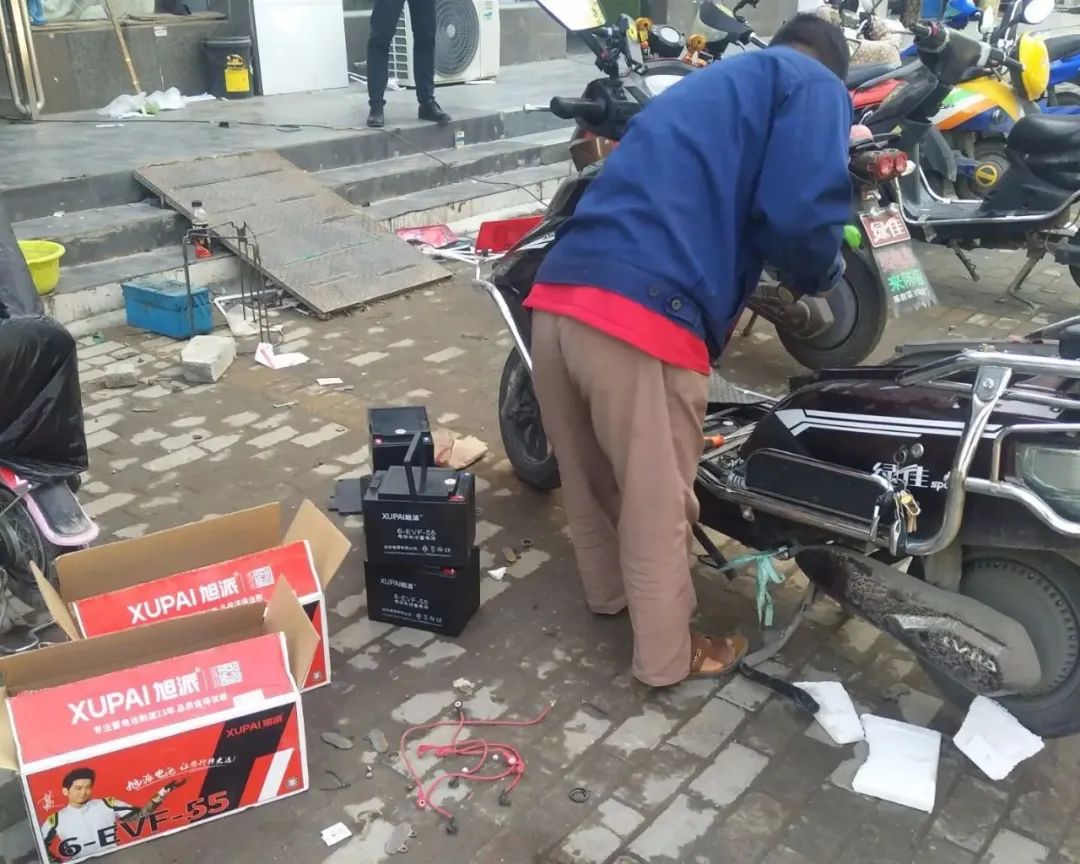 电动车修理附近电话_附近电动修车电话多少_附近电车修理厂